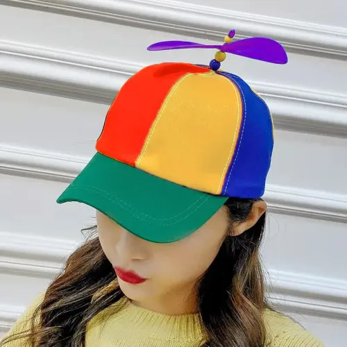 An Adjustable Baseball Cap with a Propeller  A Unique  Casual Outdoorsy Style An Ideal Sun Hat for Spring and Autumn Travel Suitable for Everyday Wear