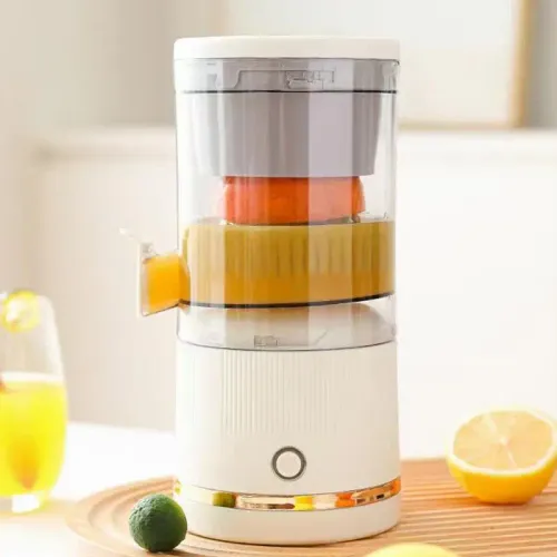 Electric Fruit Juicer Portable Single Auger Juicer Automatic Separation USB Charge
