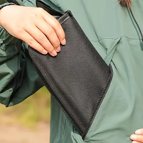 Outdoor leisure, camping and hiking folding stools, shoulder bag style portable stools that can be easily stored