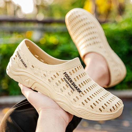 Summer Men Sandals Light EVA Men's Casual Shoes Hole Shoes ClogsHome Garden Outdoor Male Beach Flat Slippers