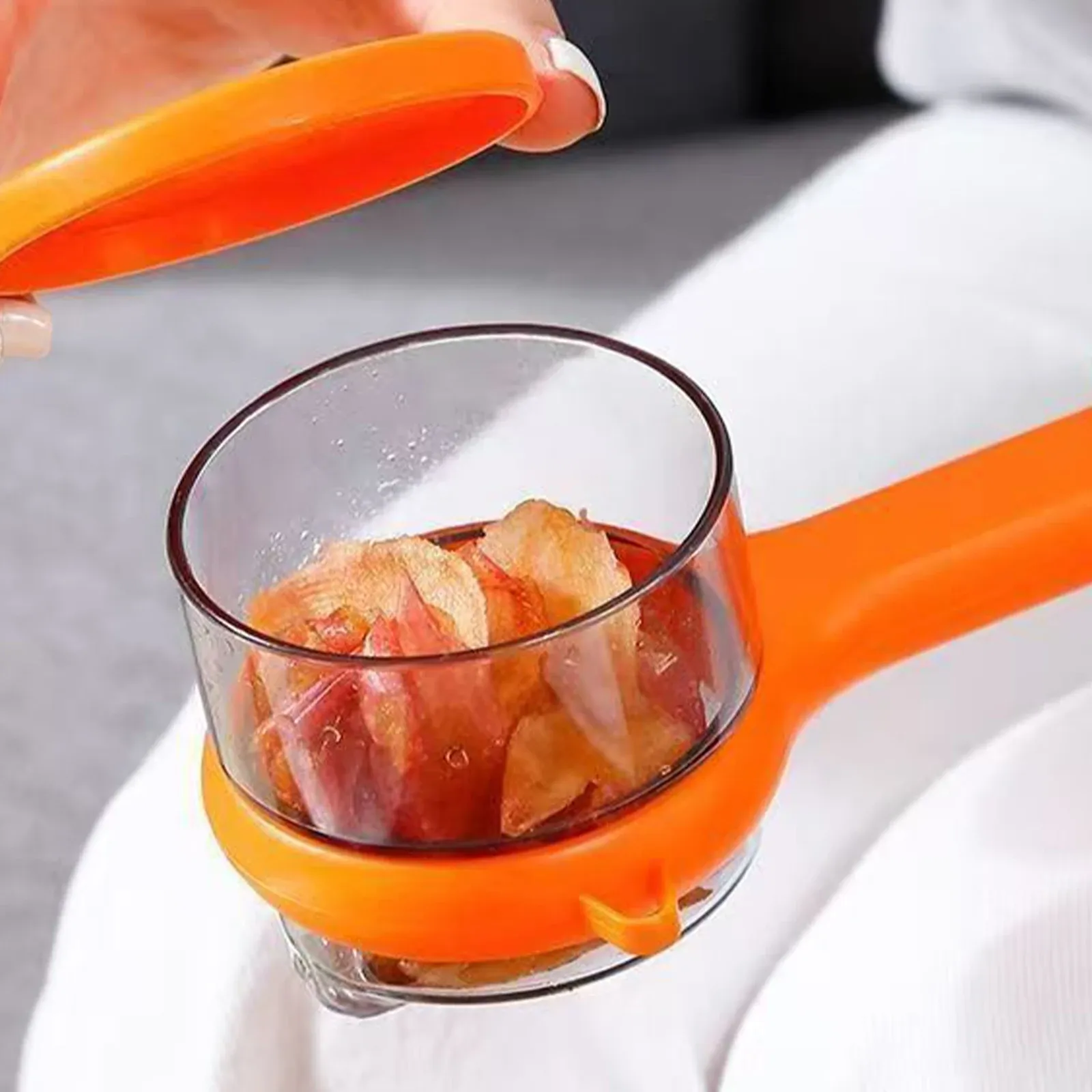Vegetable Peeler with Container Potato Carrot Apple Shredders Kitchen Fruits Peeler Stainless Steel Slicer Peeling Knife Gadgets
