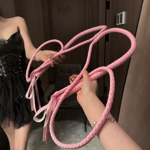 1.9m long leather whip