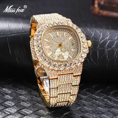 A Symphony of 1000 Diamonds, Worn Only by Those Who Command Destiny