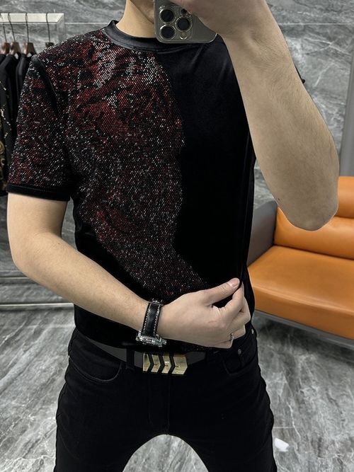 Men's Red Short-Sleeve Ice Silk Top Featuring a Descending Tiger Design