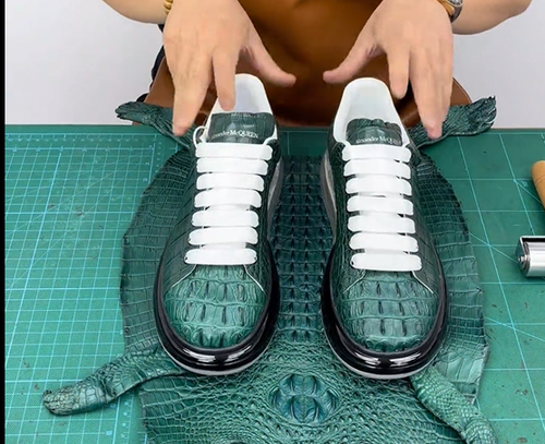 Men Casual Sneakers  Luxury  Lace-up Platform Shoes