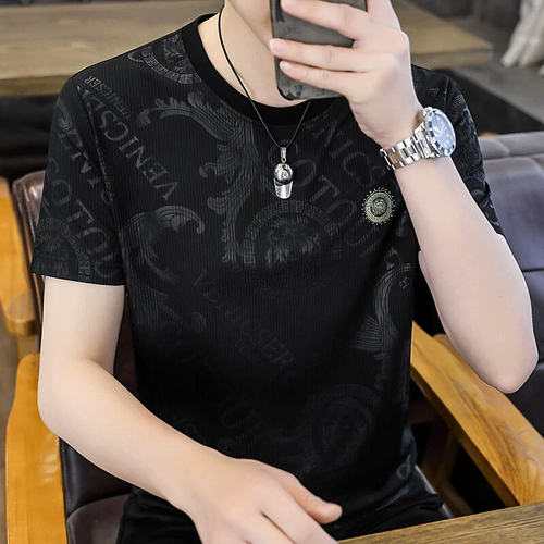 Luxury Men Black Jacquard T‑Shirt with Gold Tiger Emblem