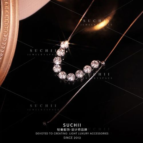 Women's Adjustable Pull-Out Clavicle Chain Copper Alloy Tassel Niche Crystal Clavicle Chain Necklace