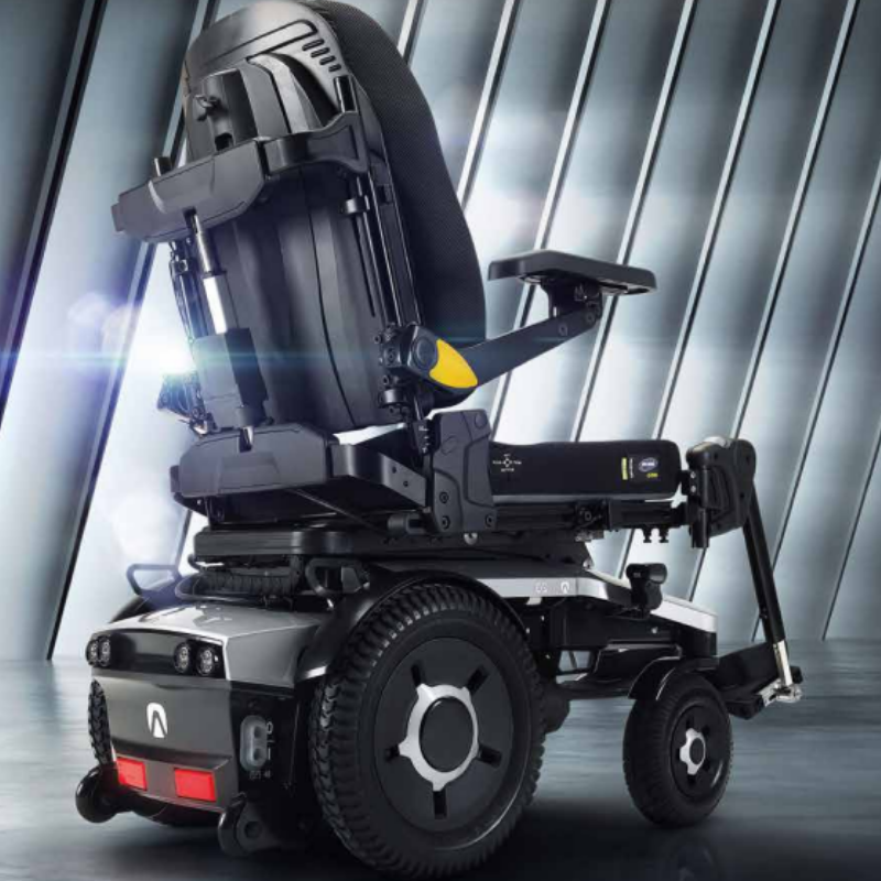 Invacare Rehab Rear-Wheel Drive AVIVA RX40 HD With LiNX Controls System
