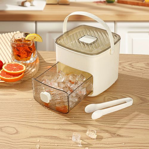 Press-Type Ice Cube Tray & Mold — Food-Grade Silicone Ice Maker Box with Lid, Easy-Release Design