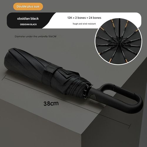 This backpack can hold an extra-large folding umbrella. It features a ring lock design and is a high-quality dual-purpose design suitable for both sunny and rainy days.