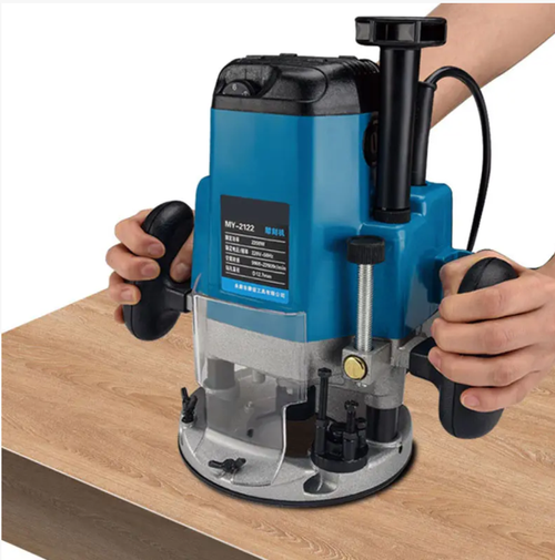 This professional electric wood router combines edge trimming, slotting and engraving functions. The two-hand handles provide precise control, and it is compatible with various router bits to achieve diverse techniques. It has strong power and stable operation. Whether you are an experienced woodworker or a beginner, you can easily create exquisite woodworking pieces, allowing your woodworking creations to reach exquisite levels without end!