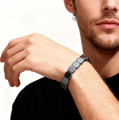 Order today and you will receive 3 soothing and healing energy black gallstone bracelets. This black gallstone bracelet is specially designed for male health. Its unique magnetic energy can promote blood circulation, help enhance sexual ability, and relieve fatigue. Wearing it, you can maintain vitality in your daily life. It is a thoughtful companion that boosts male health and showcases your charm.