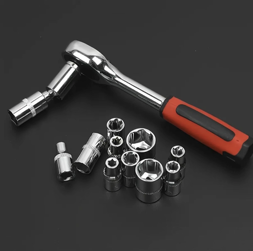 This 53-piece chrome-vanadium steel multi-functional repair kit is made of high-hardness chrome-vanadium steel and is equipped with a 72-tooth quick ratchet wrench. It includes all specifications of accessories such as sockets, bits, and extension rods, suitable for household repairs and car maintenance. The portable toolbox is neatly organized and is a practical choice for both home use and car repair.