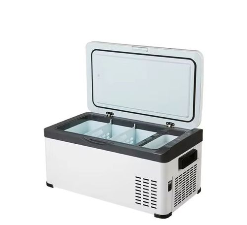 Suitable for vans, it can quickly achieve refrigeration and freezing. It can switch between refrigeration and freezing modes freely. With a large capacity and divided design, it can hold beverages, fresh food, and medicines. It is quiet and energy-efficient. It is suitable for outdoor camping, long-distance travel, and daily household use. It is portable and durable, providing fresh protection throughout the journey!