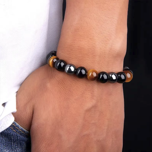 Order today and you will receive 2 10mm three-color round bracelet chains. They are designed by combining imitation tiger-eye stone with black agate and silver-gray polished beads. The surface of the beads is smooth and the luster is bright. The elastic rope has high rebound performance and can fit most wrists. The style is simple and neutral, suitable for work and casual occasions. It is easy to maintain, does not fade easily, and can be used by yourself or given as a gift.