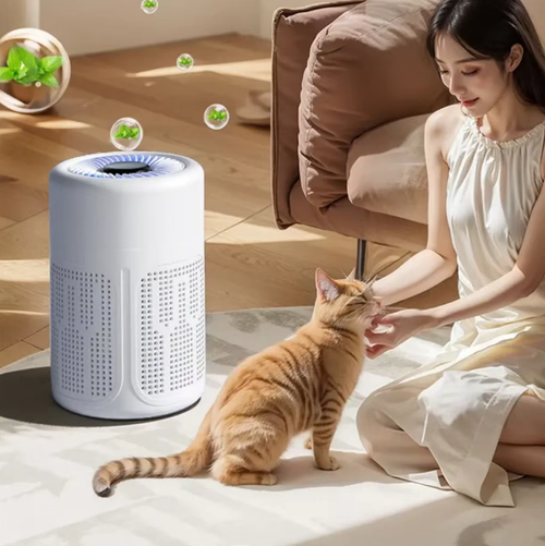 Round cylinder style household air purifier, equipped with filters and negative ion modules, circulates indoor air, reducing the smell of smoke, food and pet odors. It has multiple speed settings that can be adjusted, and operates with low noise. It can only alleviate the odor and requires regular replacement of the filters. It cannot block the air inlet and outlet and is suitable for small spaces such as bedrooms and living rooms.