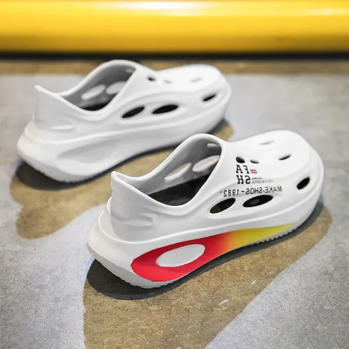 2026 New Sports Fashion Breathable Shoes
