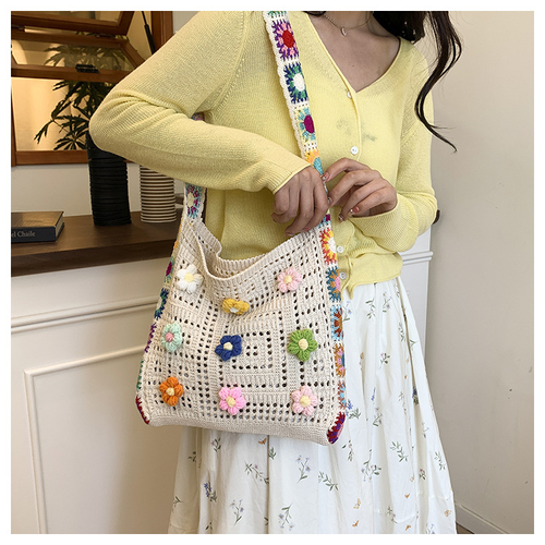 Fashion Handmade Crochet Tote Bag for Women Colorful Flower Knit Shoulder Bag Casual Boho Crossbody Bag for Daily Travel Beach