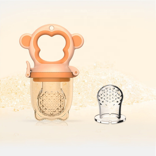 Baby Food Feeder Comes with three nipples Pacifiers BPA Free Teething Toy with Animal Pattern 0-12 Months Fresh Fruit Feeder Pacifier Two Per Set