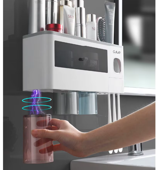 High Quality Wall-Mounted Toothpaste With Squeezer Perforation-free Bathroom Shelf Mouthwash Cup Toothbrush Holder 3 cups-transparent black