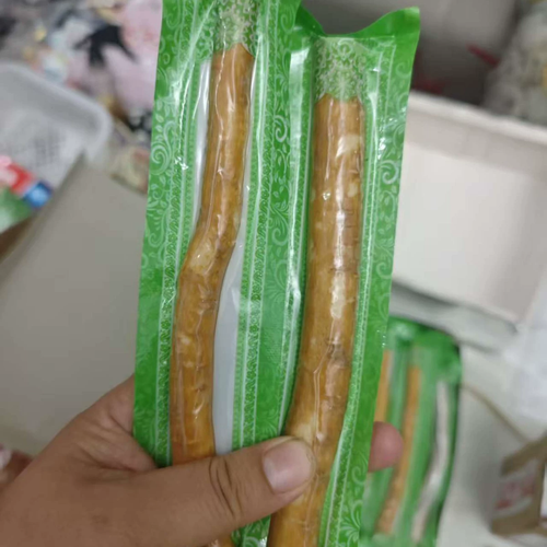 Natural Plant Teeth Miswak Sticks-Vacuum Sealed Traditional Oral Care Twigs with Clove Flavor for Fresh Breath