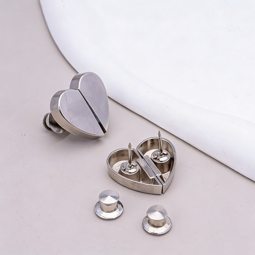 Heart-shaped Magnetic Snap Curtains for Living Room and Bedroom, Magnetic Snap Curtain Closure, Curtain Light-blocking Snaps