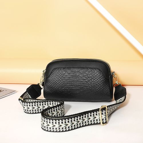 Women's New Fashion Geometric Patterned PVC Shoulder Bag Single Shoulder Crossbody Coin Purse with Zippered Closure