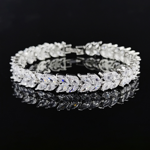 2025New Silver Cubic Zirconia Bracelet Fashion Charm Jewelry for Women