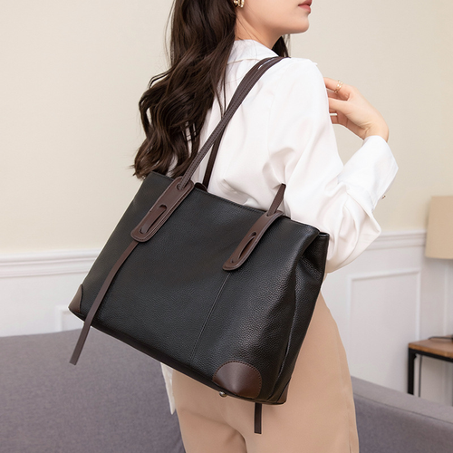 Premium Women's Large Capacity Soft Leather Tote Bag with Shoulder Strap Zip Closure Sequined Decoration Fashionable New Handbag