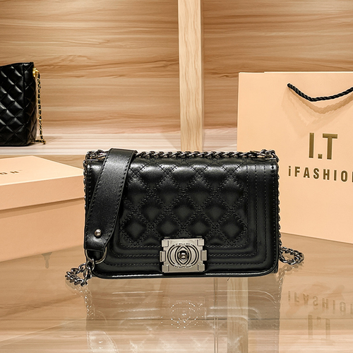 Women's Popular Luxury Designer Brands Shoulder Messenger Bag Diamond Chain Bag