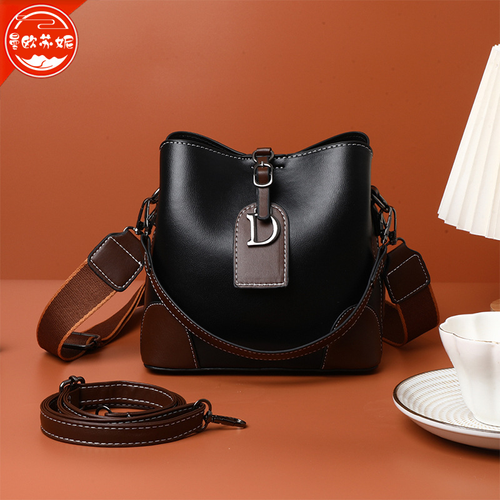 Wholesale 2025 Korean Style Leather Shoulder Bag for Women Trendy Textured Crossbody Bags Designer Handbag