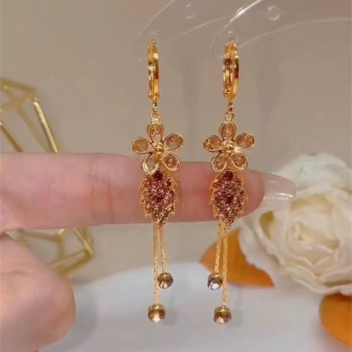 Stylish and exquisite full-diamond zircon flower and leaf tassel earrings, new 2026 design, unique earrings.