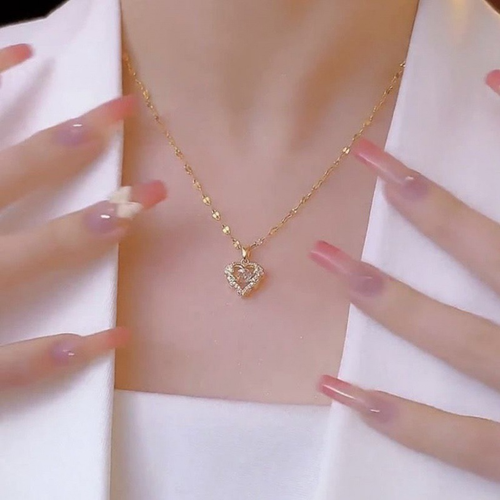 2025 New Wholesale Tarnish Free Necklace Stainless Steel Gold Plated Necklace Hollow Zircon Heart Necklace