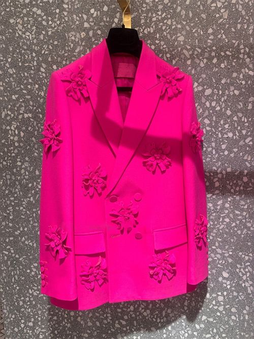 HIGH Fashion Jacket w/ Stereoscopic Flowers