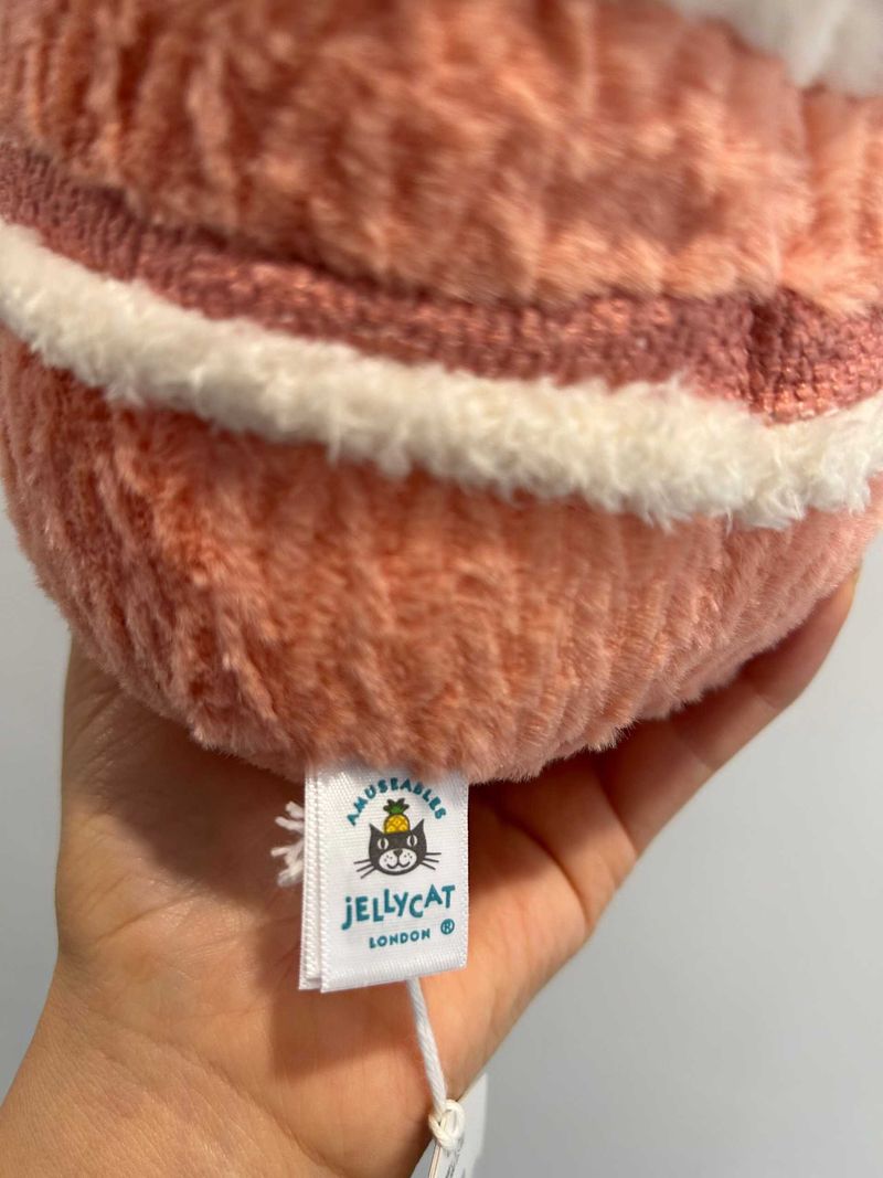 Amuseables Melbie Peach Cake