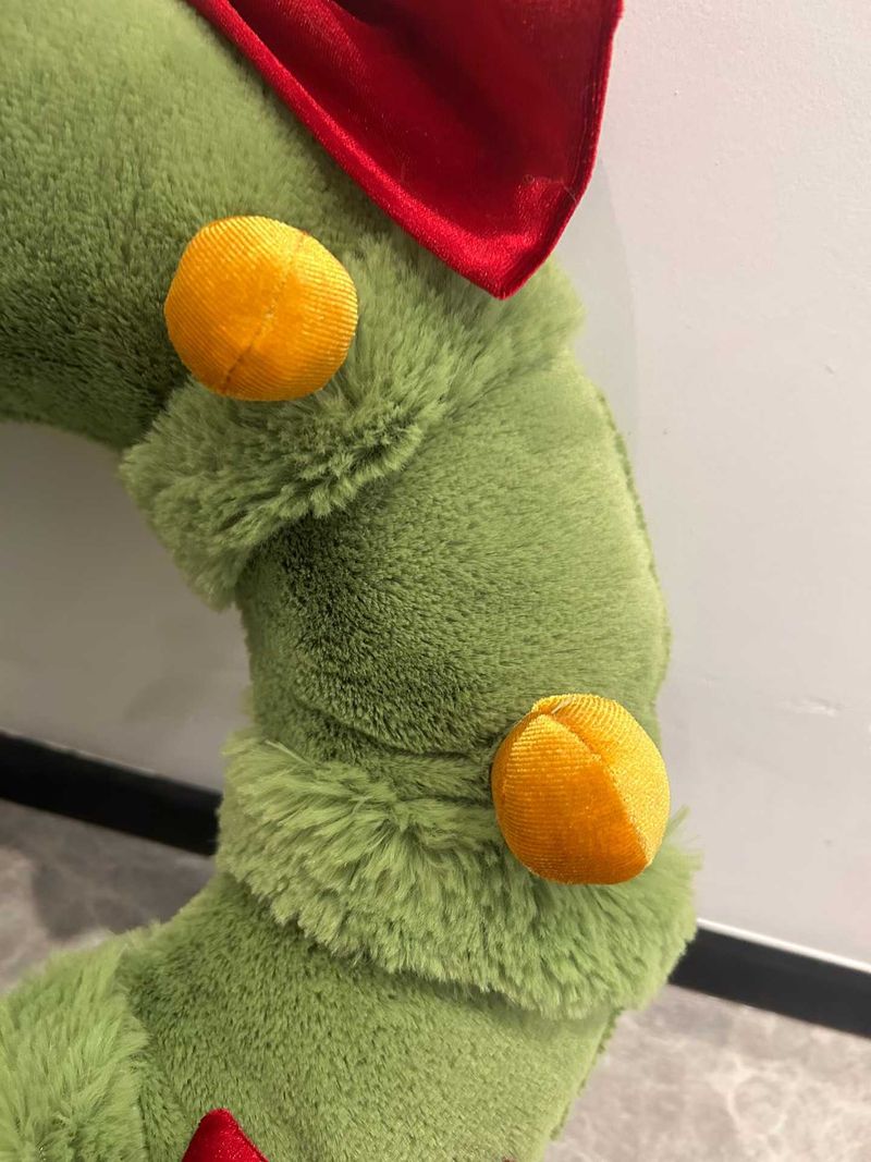 Amuseables Decorated Christmas Wreath