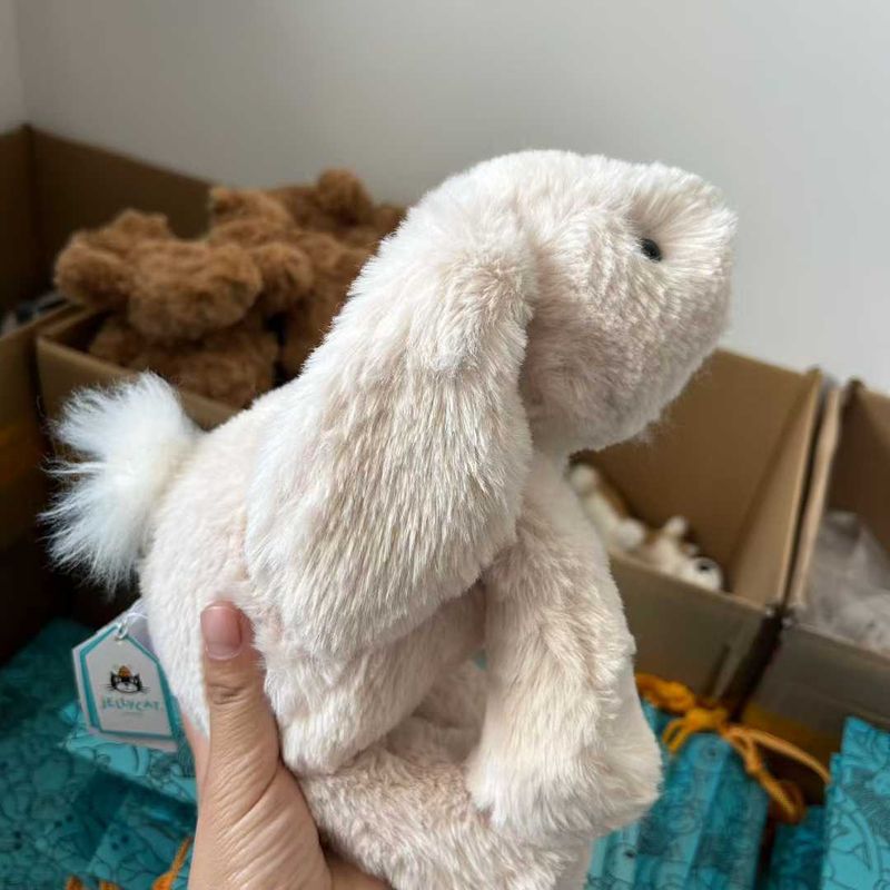 Smudge Rabbit - Medium