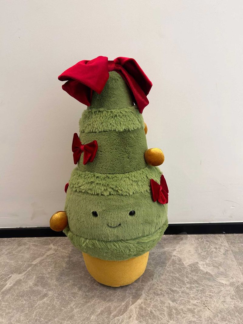 Amuseables Decorated Christmas Tree