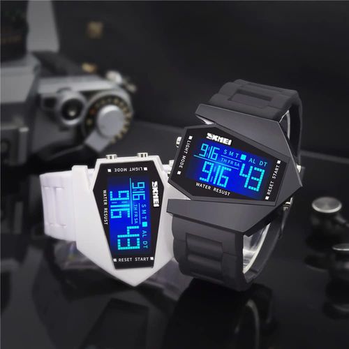 Gosasa Men Sports Military Watches
