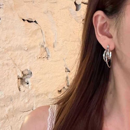 Vintage Metal Triple Hoop Earrings - Minimalist Elegance for Every Look