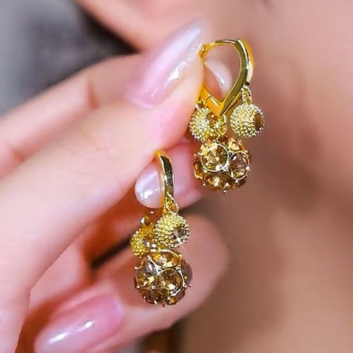 Luxe Coffee Durian Crystal Drop Earrings – Elevate Your Elegance! ✨