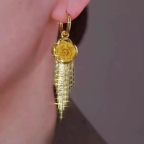 Elegant Rose Tassel Earrings - Luxe Dangle Design for Timeless Glamour