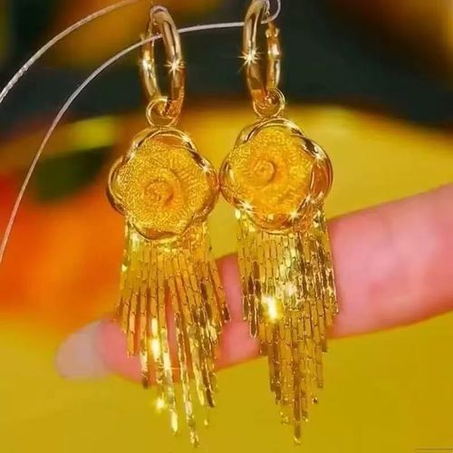 Elegant Rose Tassel Earrings - Luxe Dangle Design for Timeless Glamour