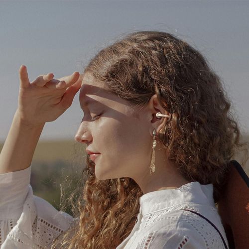 Q87 Open-Ear Bone Conduction Headphones - Comfort & Long Battery for Sports!