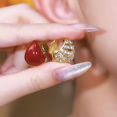 Vintage Red Zircon Drop Earrings - Timeless Elegance for Every Occasion