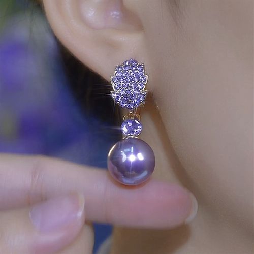 Elegant Purple Crystal Leaf Pearl Drop Earrings - Unique Design for Timeless Charm
