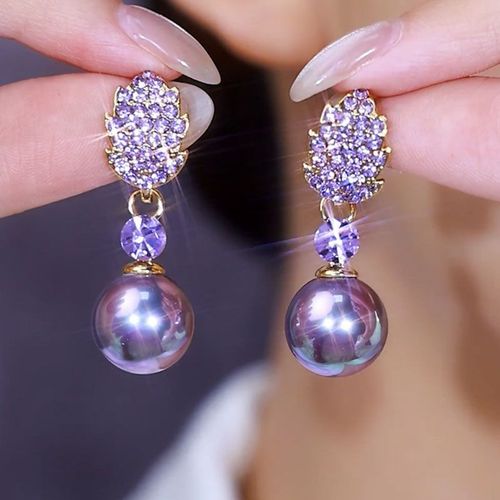 Elegant Purple Crystal Leaf Pearl Drop Earrings - Unique Design for Timeless Charm