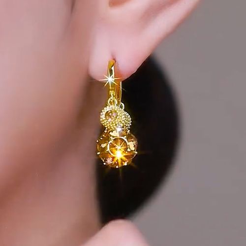 Luxe Coffee Durian Crystal Drop Earrings – Elevate Your Elegance! ✨