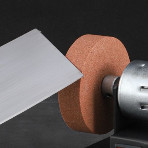Electric Bench Grinder (2 Grinding Wheels)
