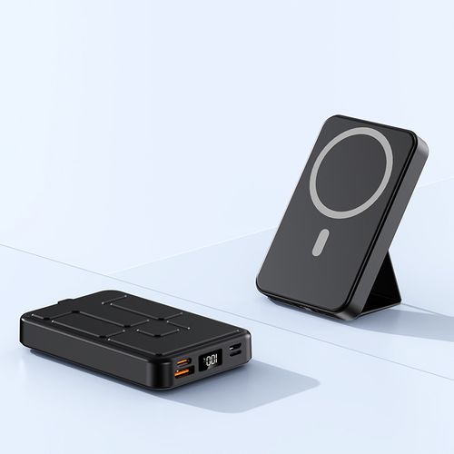 Magnetic bracket power bank